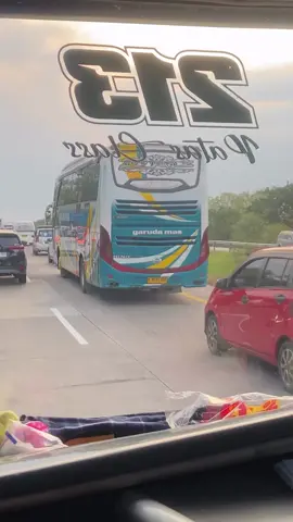 para pejuang keluarga nyerbu ibukota @Garuda Mas Official @BUS MANIA X BASURI M@BUS MANIA community #garudamaslovers #garudamasmania #busakapindonesia