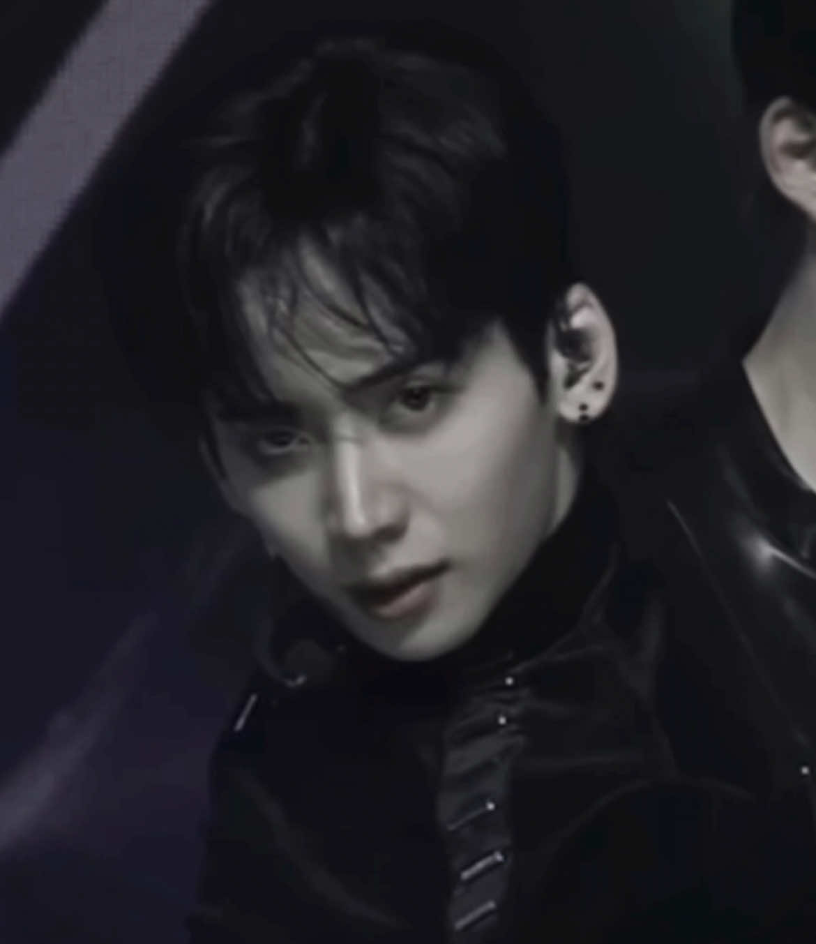 honestly im so happy to see more positive words about yumeki now🥲 ofc he’s talented, with a real career as a pro choreographer and dancer and evryone always focuses on that for better or worse. but people should remember that he’s just a boy from yokohama, japan, who dreams of being an idol like the other trainees, has such a kind heart, and still has his hands trembling on camera during ending fairy. pls love and support him 🤍 #yumeki #ユメキ #유메키 #boys2planet #ボイプラ2 