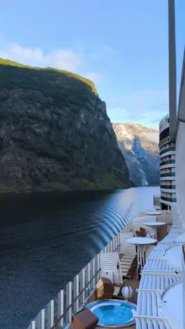 Einfach unbeschreiblich #Urlaub #kreuzfahrt #aidaprima #norwegen #family 