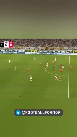 🏆 Перший трофей для «Баварії»! 🇩🇪 Мюнхенці взяли Суперкубок Німеччини, здолавши «Штутгарт» з рахунком 2:1! ⚽️ Голи забили Гаррі Кейн та новачок Луїс Діас, для якого цей м'яч став дебютним за клуб! За «Штутгарт» відзначився Джеймі Левелінг 🔥 Як вам дебют Діаса? Чи стане він ключовим гравцем? #Bayern #Stuttgart #Supercup #Bundesliga #football 