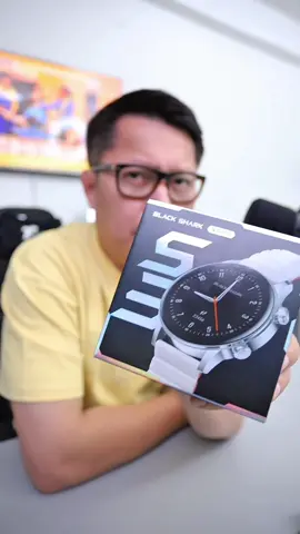 Black Shark S3 สมาร์ทวอชที่ทั้งสวย วัสดุดี ฟีเจอร์จัดเต็ม  ดีไซน์เท่ห์ วัสดุดี ออกกำลังกาย ใส่เที่ยวได้ทุกแบบ . #พี่เอกวิทย์ #gadgets #อุปกรณ์ #นาฬิกาข้อมือ #smartwatch 