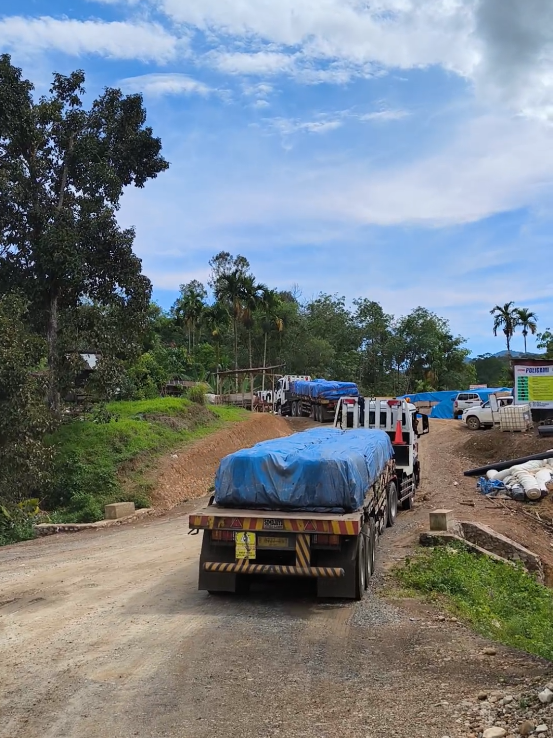 #drivermuda #fyp #truck #truk #trailer  @Son galuh779 