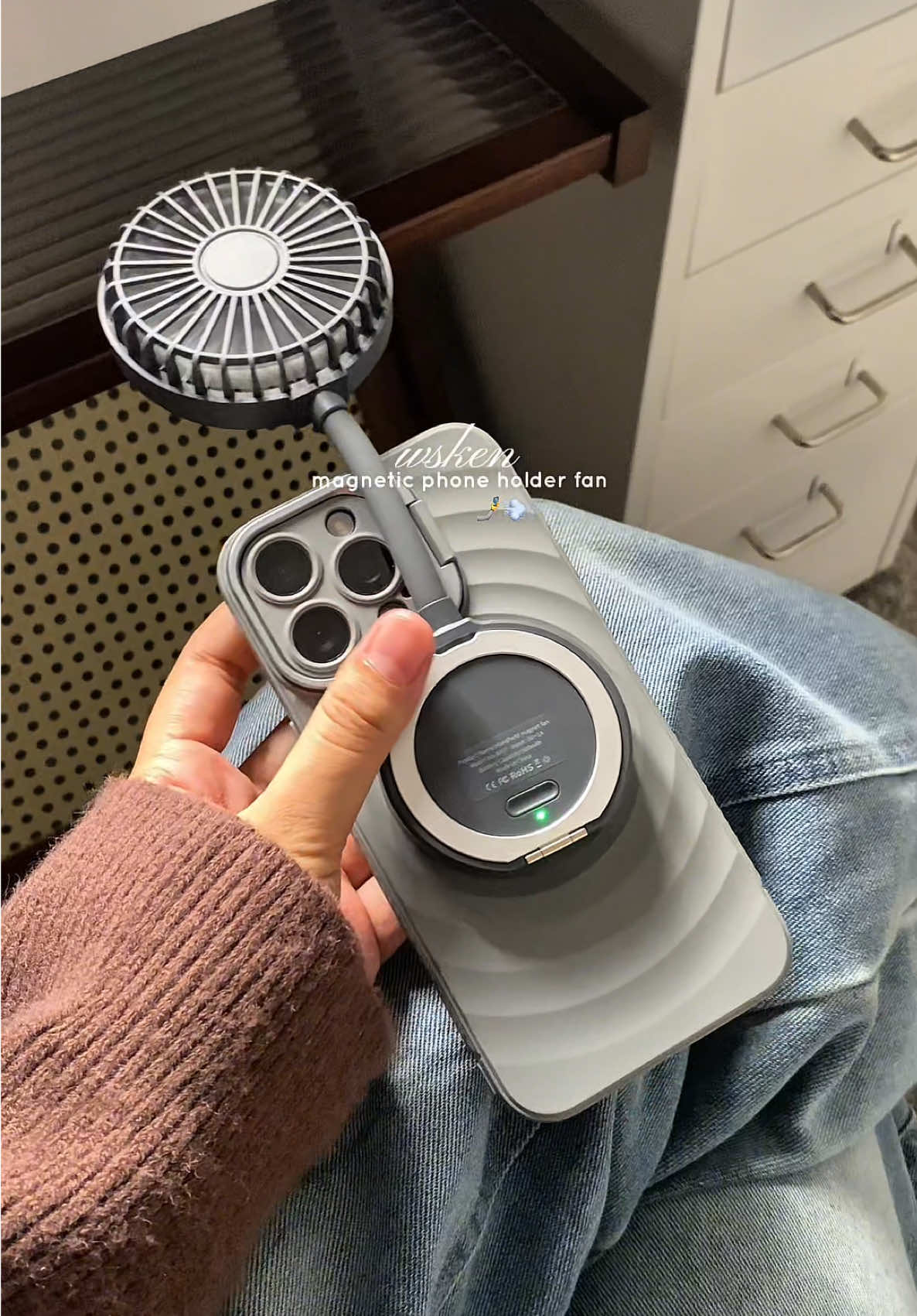 wsken- magnetic fan 💫 #fan #minifan #portablefan #magneticfan #fyp 