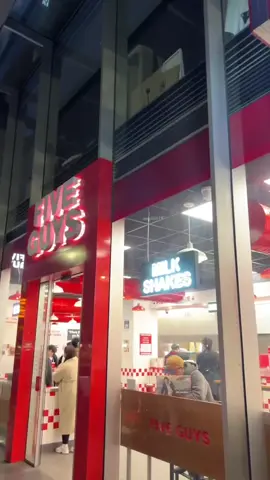 five guys at Melbourne? #fiveguys#fyp 