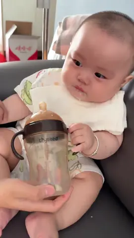 Người có kinh nghiệm nhìn phát biết ngay ảnh đang làm gì #embe #taplamme #tapsulamme #embevit #thyseed 