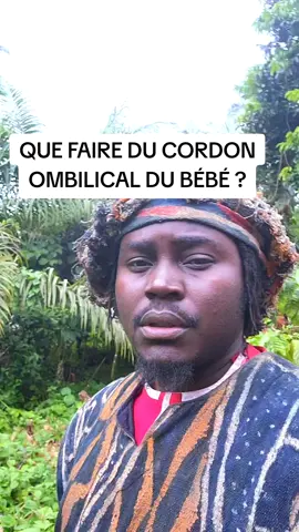 CORDON OMBILICAL DU BÉBÉ 