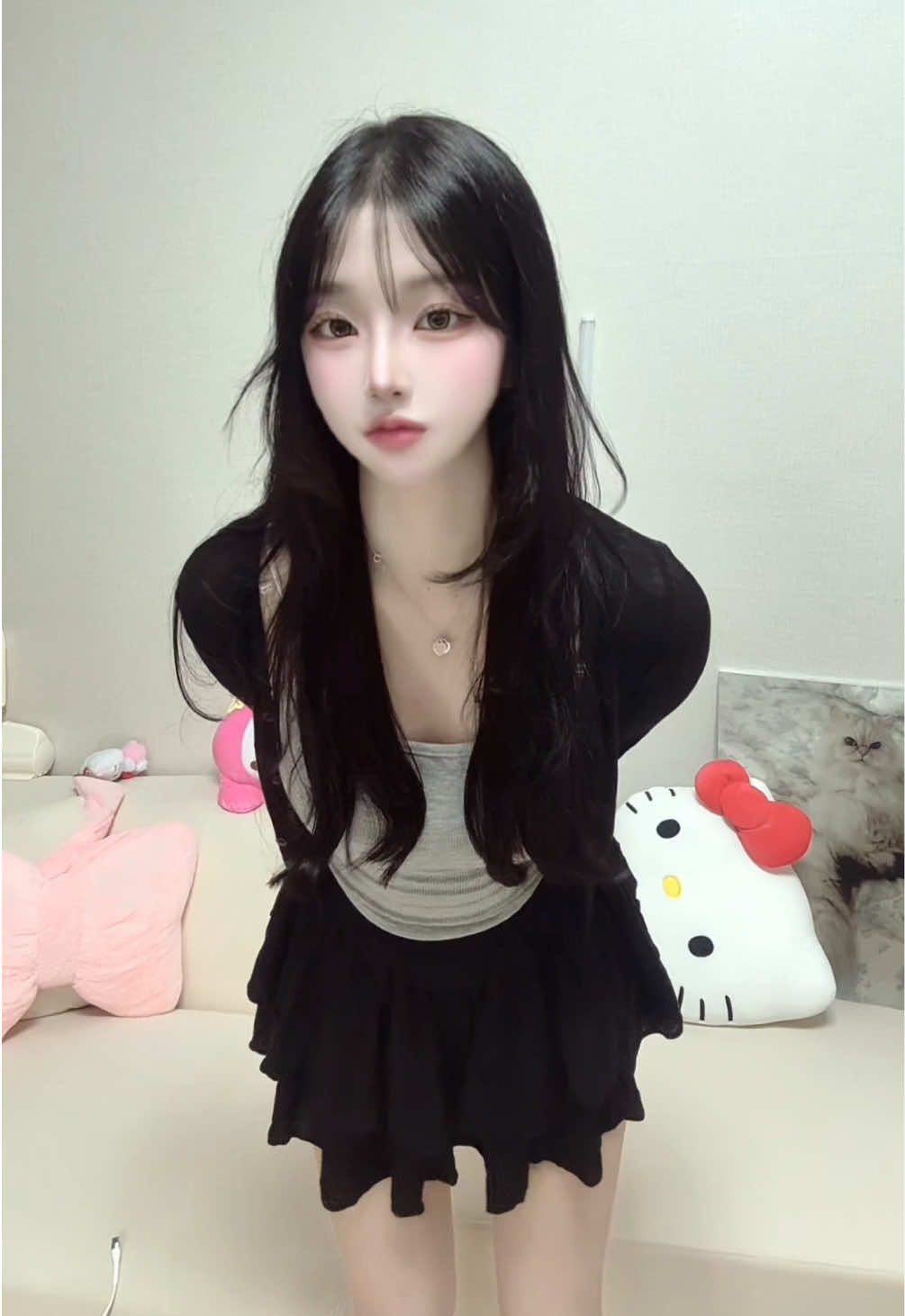 머리 잘랐슨🖤