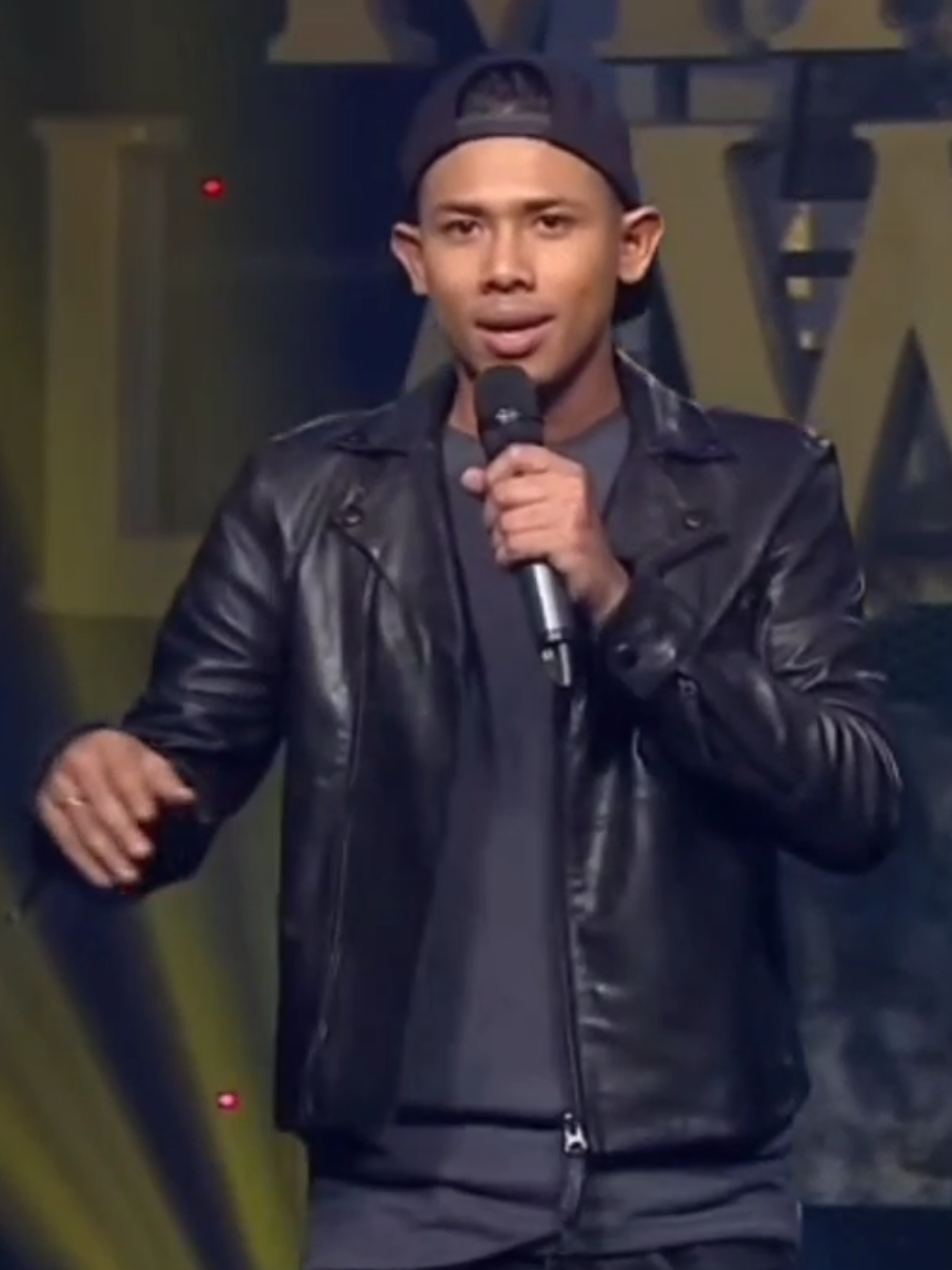 Nabil Ahmad Stand up comedy #hiburantiktok #lawakmalaysia🇲🇾🤣  #fypviraltiktok🖤シ゚☆♡ #lawak 