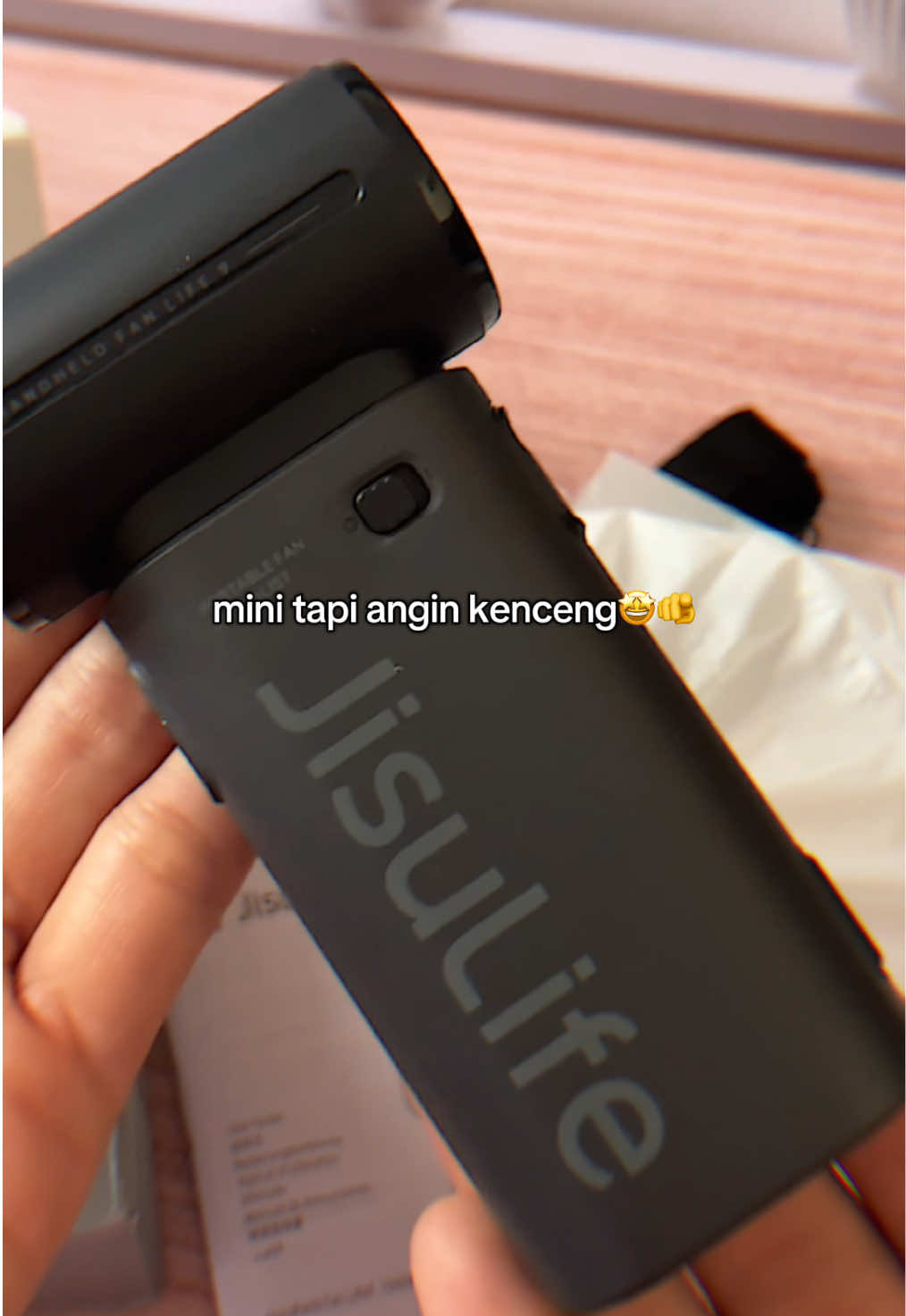 recomen!! ga berat bisa dimasukin di tas kecil karena ukurannya minimalis bgtt. kecil-kecil cabe rawit ni😭🫶 #kipasangin #jisulife #kipasturbo #kipasmini #kipasanginportable 