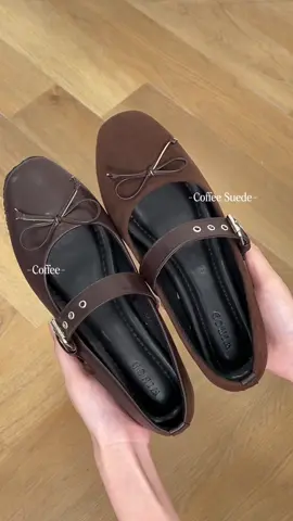 Udah secakep ini lhooo #flatshoes #sepatusuede 