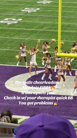 #minnesotavikings #skol #skolvikings #malecheerleader #stophate @Minnesota Vikings 💜💛 I’m so proud of you for breaking the stigma- breaking the chains! 