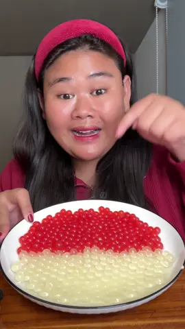 Makan warna merah putihh