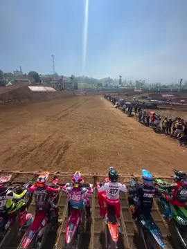 Sampai jumpa minggu depan tgl 23 24 agustus di sirkuet AKRM #wonosobo24jam #motorcrosindonesia #fypシ゚viral🖤tiktok #AKRM #akrmplafonpvc 