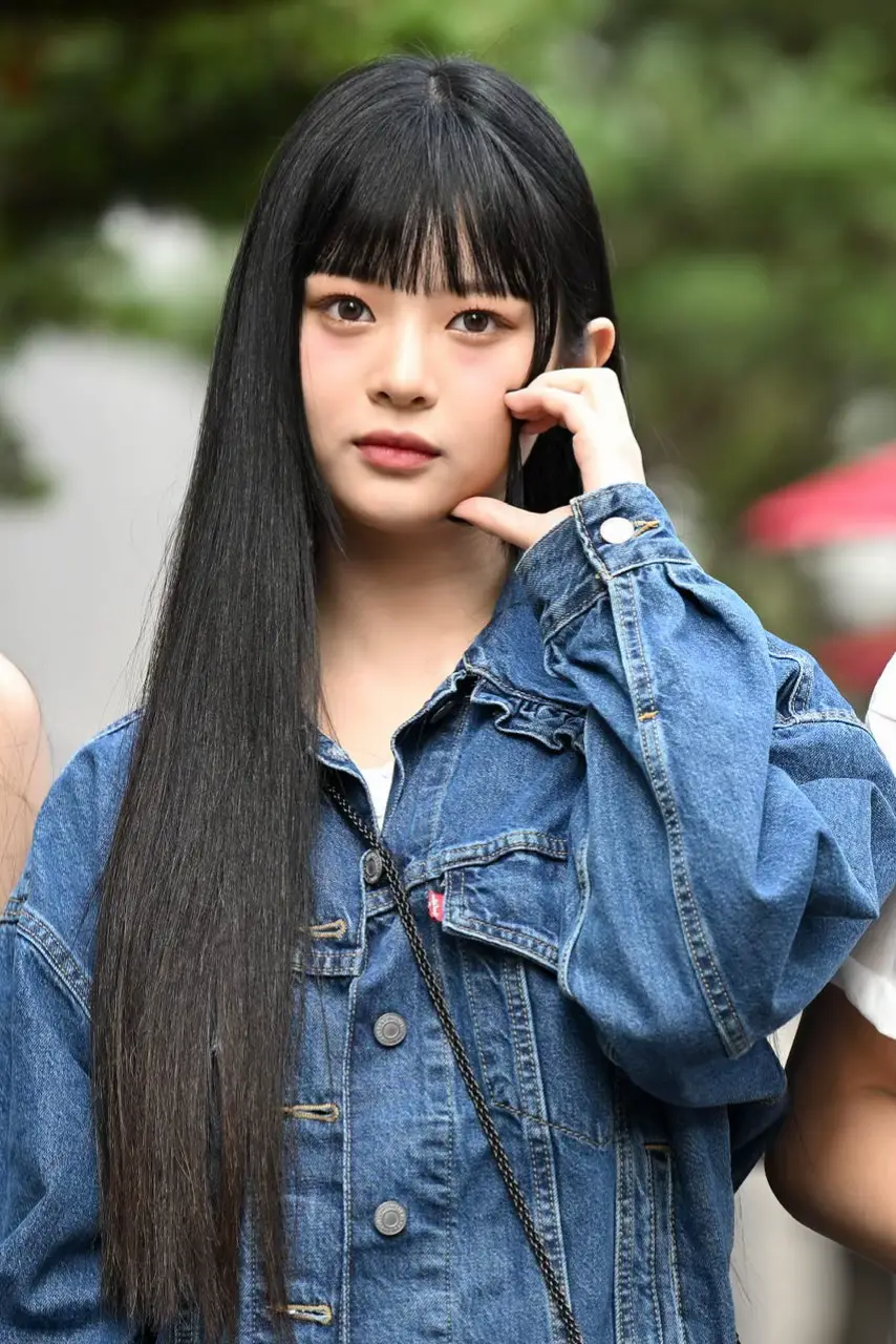 new jeans、NJZハニ壁紙用写真です！よかったら使ってね！ハニめっちゃ可愛い🩷美人だし可愛すぎる！#newjeans、NJZハニ　#壁紙用写真