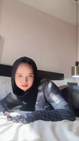 Malu ah jangan diliatin gtu dong,, #fyp #join #trend 