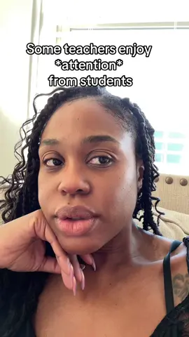 Weird behavior fr #teacher #traver #teachersoftiktok #fy #fyp 