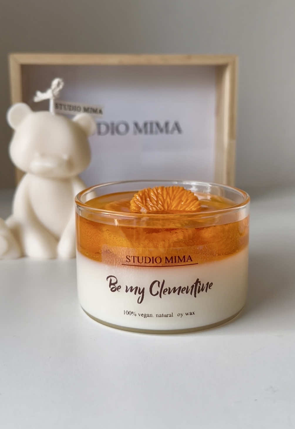 Would you be my clementine?🍊🧡✨ #dessertcandle #puddingcandle #foodillusion #clementine #candleart 