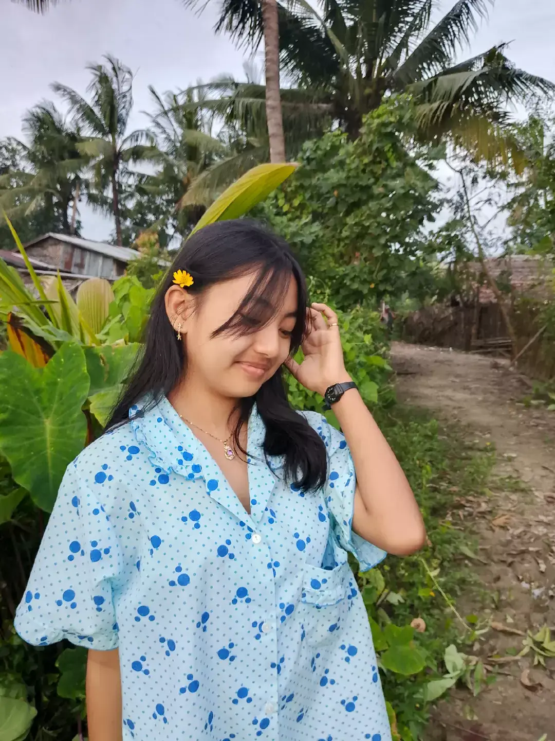 သစ်ကိုင်းတစ်ကိုင်းမှာ..သေတဲ့ထိနားတဲ့ငှက်ဆိုတာ... မရှိဘူး......... #tiktokofficial #fyppppppppppppppppppppppp #ရောက်စမ်းfypပေါ် #ဒိအချိန်တင်ရင်viewမတက်မှန်းသိတယ်🙂 #မြင်ပါများပီးချစ်ကျွမ်းဝင်အောင်လို့🤒🖤 