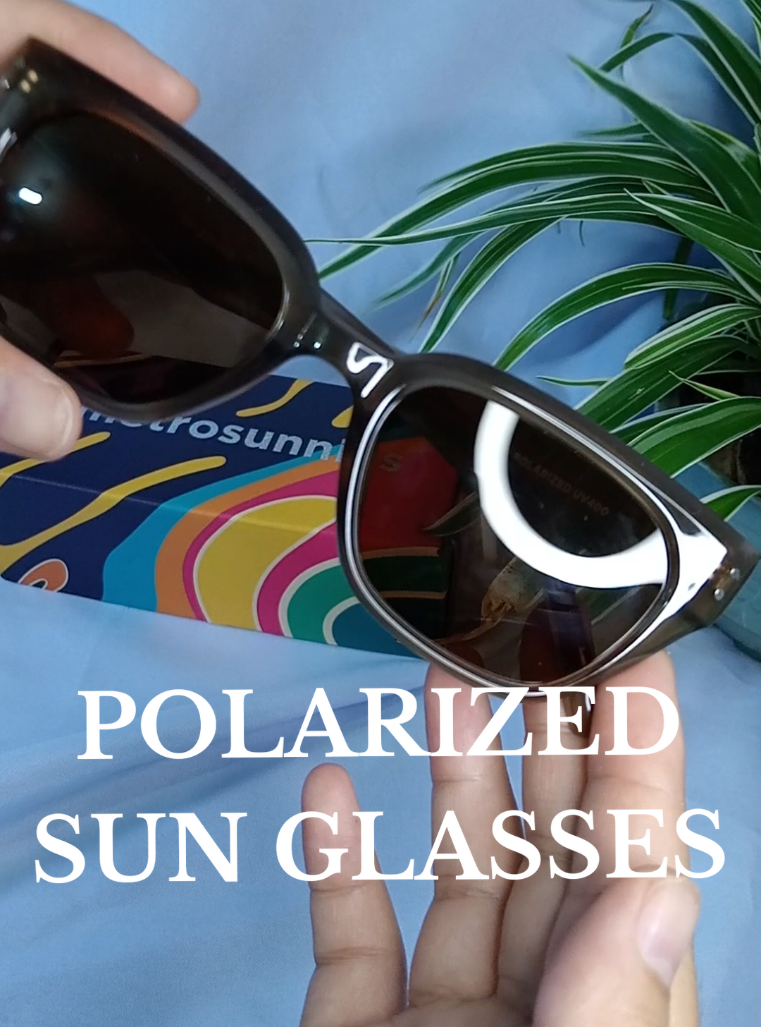 Polarized Sun glasses that are chic & stylish. Looks good but very affordable. #glasses #sunglasses #polarizedglasses #polarizedsunglass 