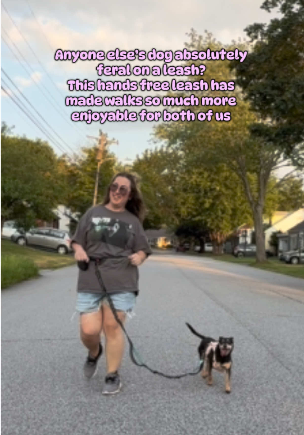 She’s a yapper like her mama 🤷🏻‍♀️ #dog #dogmom #dogleash #dogleashes 