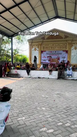 Kecelakaan tunggal #lucu #ngakak #agustusan #gusbahruzamzami #core 