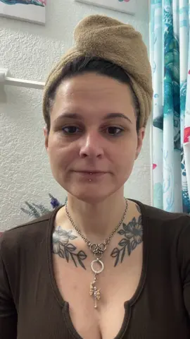 GRWM and a ramble. What are you replacing your Elf products with? I’ve only got two and both have replacements conveniently on the way. Products used: @r.e.m. beauty Quartz serum, @Rare Beauty blush in Happy, @Kulfi Beauty concealer in cool berry, @iMethodBeautyUS brow pen, @Adriana Nichole Cosmetics eyeshadow in magnetic, @loréal paris usa blurfection setting powder and infallible setting spray, @NYX Professional Makeup highlighter and lash princess mascara. Oh and wet and wild for both eyeliners, breakup proof. @SHEGLAM cool contour 