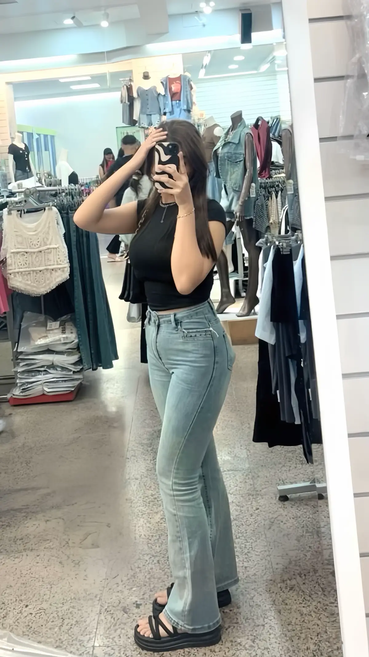 🤏🏻
