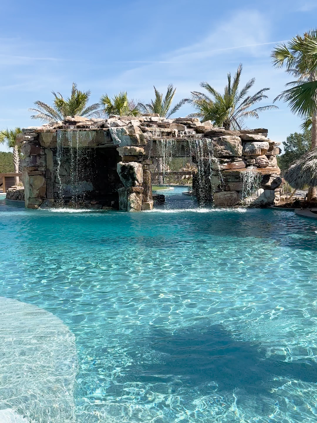Who doesn’t love a natural rock grotto?  Transforming backyards into a total paradise and creating mesmerizing custom pools is simply part of the job for our passionate team. #insanepools #lucaslagoons #pool #backyard