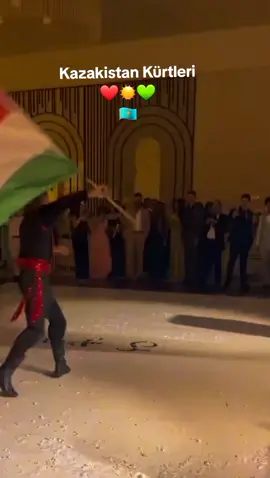 🇰🇿☀️#keşfet #kurdish #kesfetbeniöneçıkart #kürt #kurdistan🇹🇯️ 
