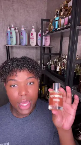 Voltaire By:Desmirage📌 smells so good!! @Desmirage #althair #fyp #viral #desmirage #fragrance #fragrancetiktok #layeringcombo 