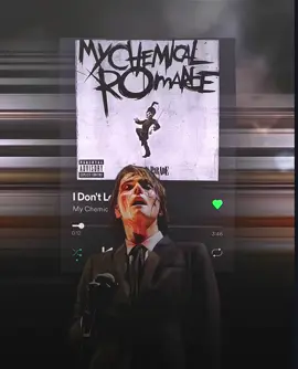 okay come on come on say it out loud #mcr #mychemicalromance 