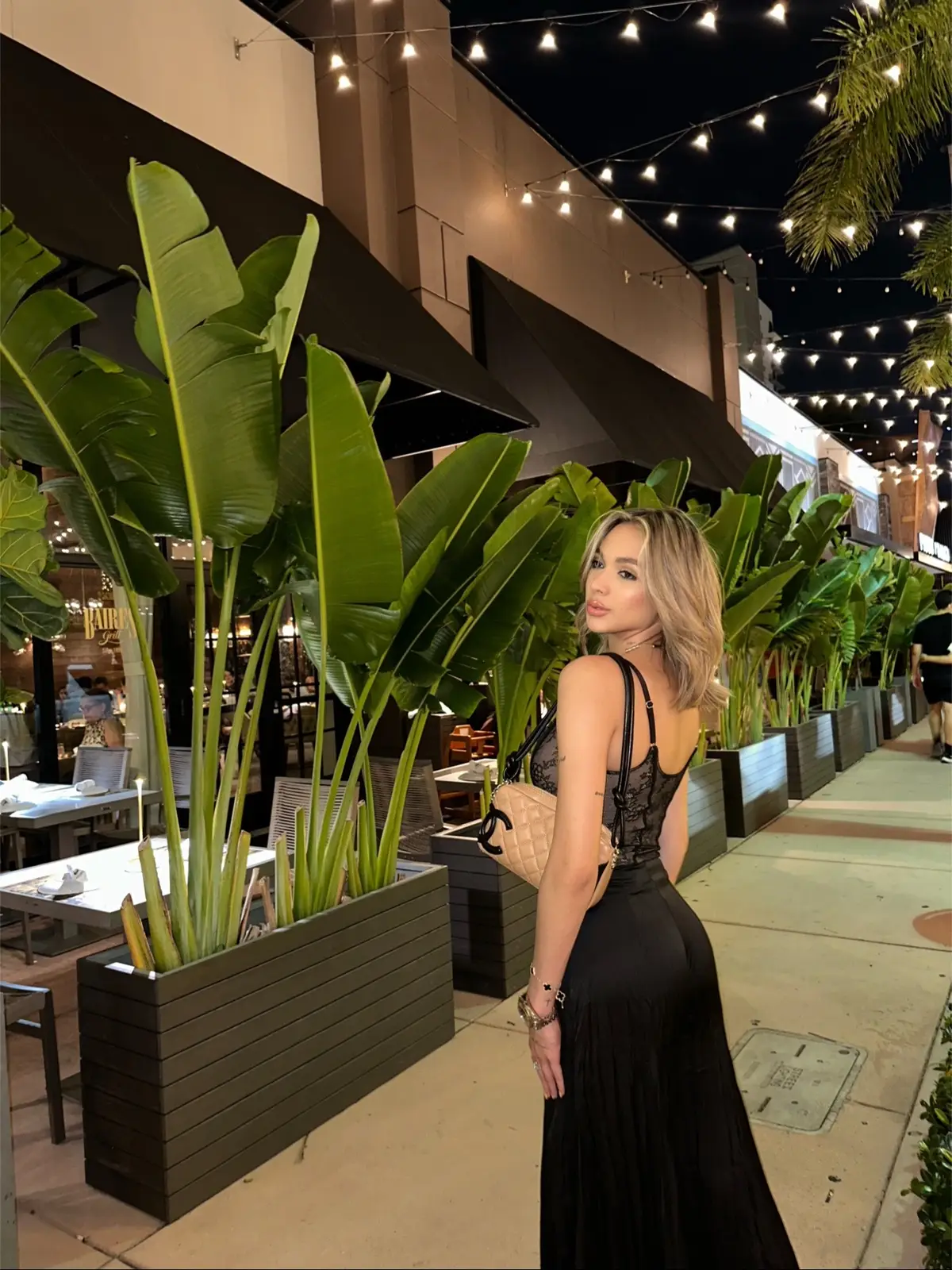 El body perfecto para Miami nights @SHAPSHE ✨✨✨ #MiamiBeauty 