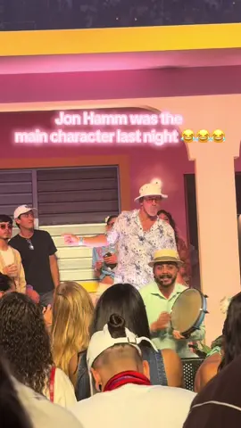 He’s always hysterical 😂 #jonhamm #badbunny #residencia #puertorico #dtmf