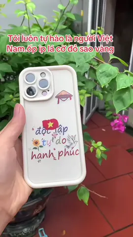 Ốp ip độc lập tự do hạnh phúc cùng lá cờ đỏ sao vàng siêu xinh.ốp mềm dẻo có bảo vệ camera#tiktokviraltrending #opdienthoaidep #opdienthoaidoclaptudohanhphuc #dodungtienich 