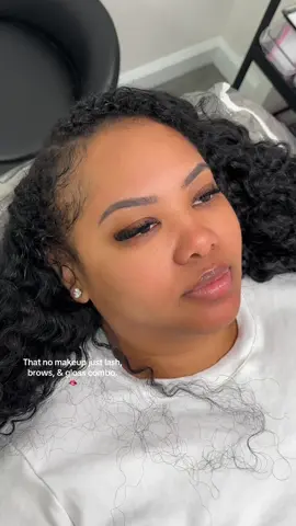 Summertime fine #fyp #lasheslv #lasvegaslashtech #lashextensions #lashinspo 