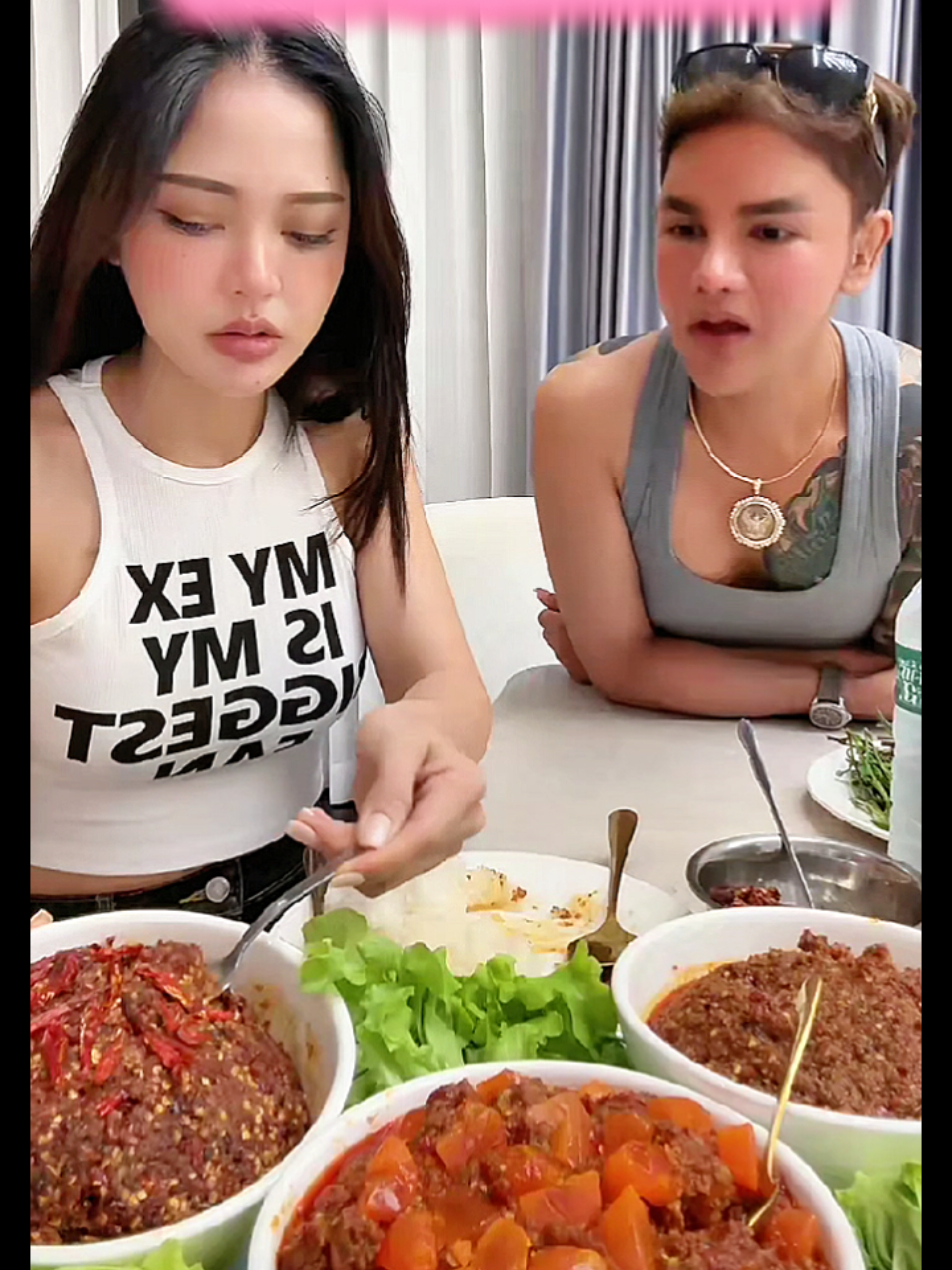 #นะนุ่น เผ็ดสลบ พน.เจอเลยย #ขนเพชร #ชาเน่นะนุ่น #นะนุ่นรัสรินทร์ 