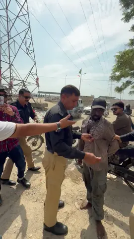 1. LAKH KILO METAR KI RAFTAAR SE BHAGA MAGAR POLICE NE BHAGNY NAHI DIYA