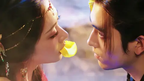 Ada yg udah nonton *When Destiny Brings The Demon* / WDBTD (next nanti ku singkat aja ya karna kepanjangan 😂🙏) - Aku baru sempet nonton hari lngsung 6eps. & langsung sukaak pake bgt! Serius deh ini Worth it to watch bgt guys. CGI nya bagusss (jd ngingetin sama TTEOTM iya gasi? 😆) trs liat Chen feiyu disini cakepp poll 😭❤ alur nya jg cukup satset. & Karakter FL nya jg lucuu tp engga berlebihan gtu 🤭   - Yg suka drachin dgn cerita berbau sekte & kultivator wajib bgt sih nonton ini 😍 Yg mau nonton ada di Youku ya. Jdulnya udah ku tulis paling atas. #whendestinybringsthedemon #chenfeiyu #cdrama #fyp 