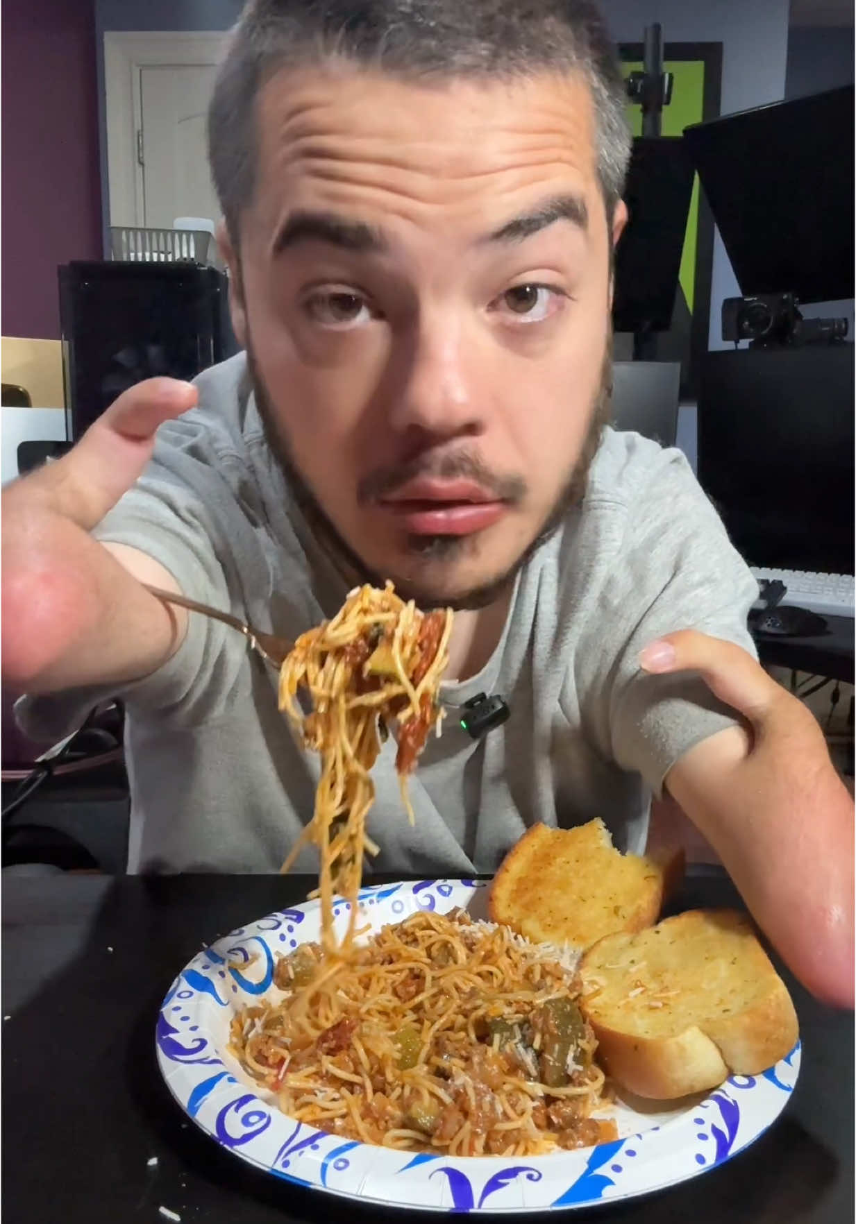 cold spaghetti > warm spaghetti 