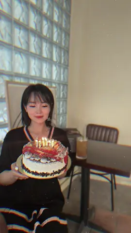 Mong e vui vẻ yêu đời,tháng năm hạnh phúc chẳng rời xa e ☘️♥️🍀 #happybirthday #tome #happy #imfine 
