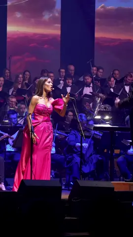 Forever my favorite song 🩷 What is your favorite song? 🎶🩷 #contepartiro #andreabocelli #cover #concert #liveperformance 