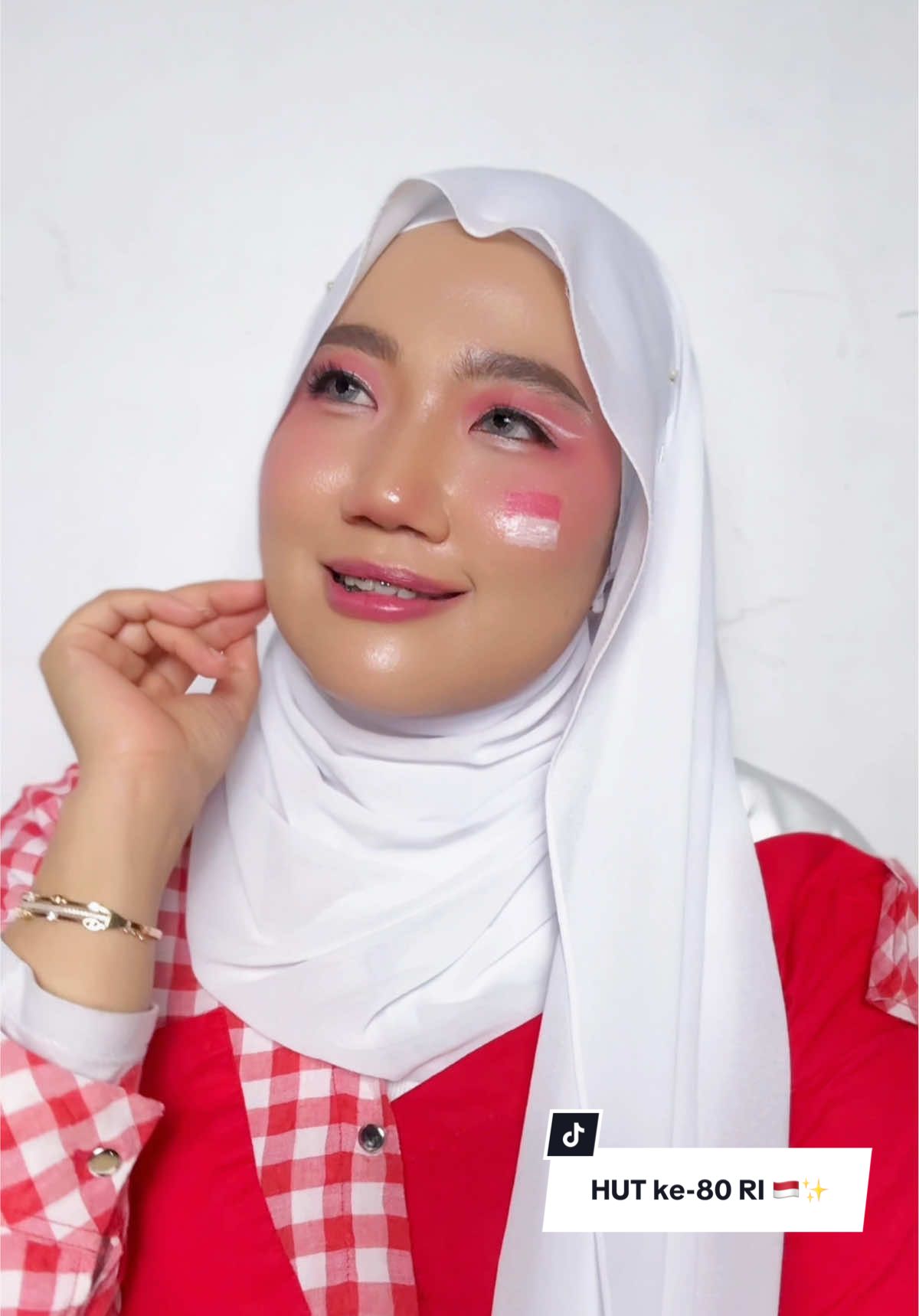 Dirgahayu Indonesia ke-80 🇲🇨✨ Satu Jiwa, Satu Indonesia !  #makeuptransition #makeupkemerdekaan #dirgahayurepublikindonesia #dirgahayuindonesia80 #hutri80    
