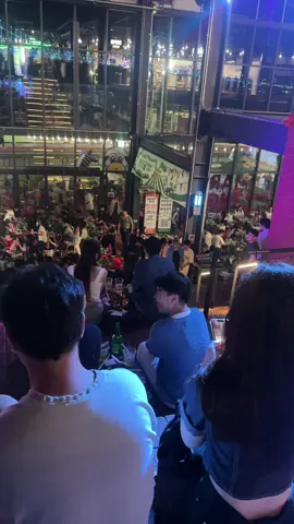 Bar viu cầu 광안리