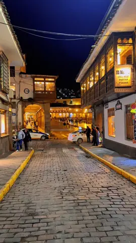 Cusco de noche es hermoso @Karina Jiménez  #cusco #cusco_peru🇵🇪 #cuscoperu #cuscotiktok #cusco_peru 