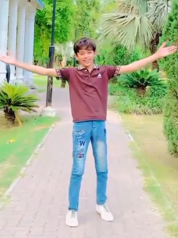 میرے جاگنے سے پہلے 🌺💚🌺💚🌺#fypシ゚ #viral #video #foryou @𝓬𝓱𝓸𝓽𝓪😘𝓱𝓮𝓻𝓸😘 #foryoupage 