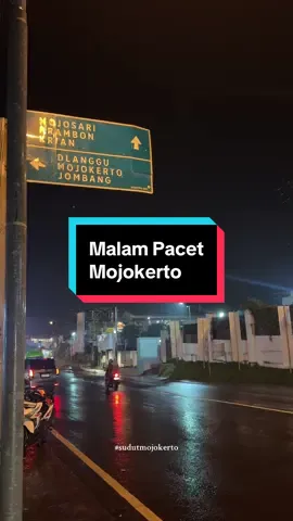 luwih angel nulung awak’e dewe daripada nulung wong liyo #pacet #pacetmojokerto #pacet_mojokerto #mojokerto #mojokerto24jam 