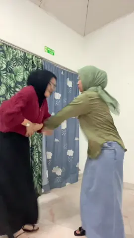 Ini geram banget😡 #tiktokviral #fyp @Liz🅰️👸🏻 
