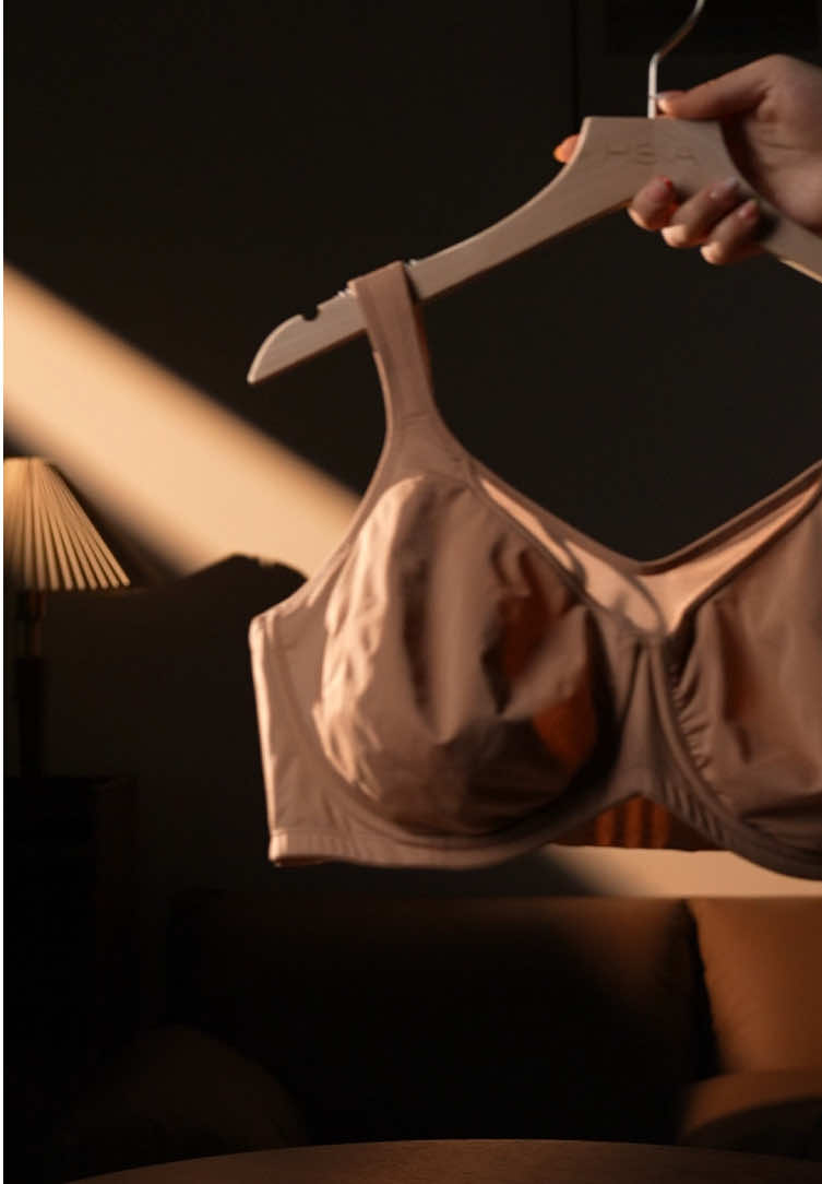 Less sweat, more comfort😌Treat yourself! #HSIA #hsiabra #minimizer #plussize #curvy #comfortable #underwear #lingerie #fashionfinds #tiktokshopfinds #bra 