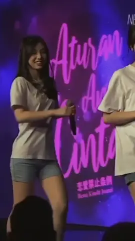 selalu ada hati dia 🫠🩵#CapCut #michellealexandra #michiejkt48 #michiejkt48🔥 #jkt48newera #fypシ゚ 