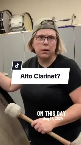 23.3 million views later and I realized just how many people don’t know what an alto clarinet is #band #banddirector #musieducation #altoclarinet #clarinet #contraaltoclarinet #contraaltobassclarinet #bassclarinet #sopranoclarinet #viral #fyp 